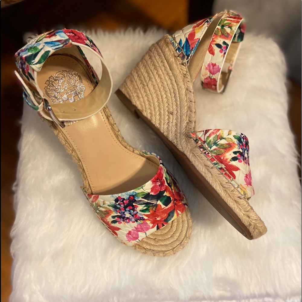 Beautiful summery wedge sandals